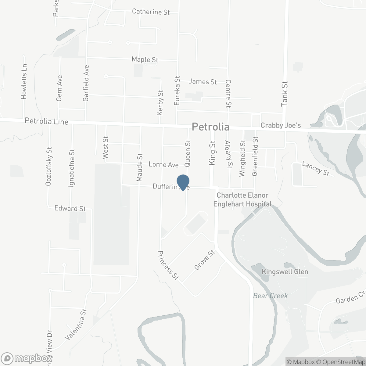 441 QUEEN STREET, Petrolia, Ontario N0N 1R0